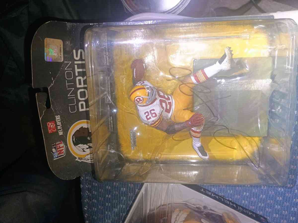 autographed NFL Clinton Portis Washington Redskins McFarlane - Seaford, Delaware - FleaMarketBay