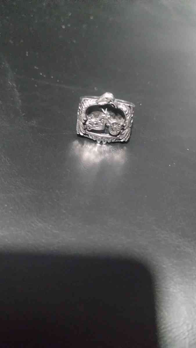 ride hard live free ring - Las Vegas, Nevada - FleaMarketBay