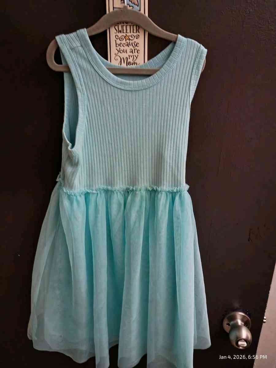 girl dress