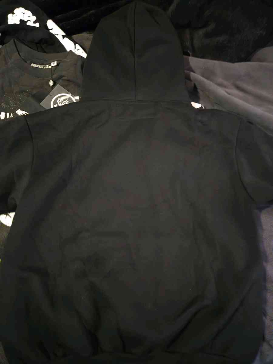 Sp5der Hoodie - Mercedes, Texas - FleaMarketBay