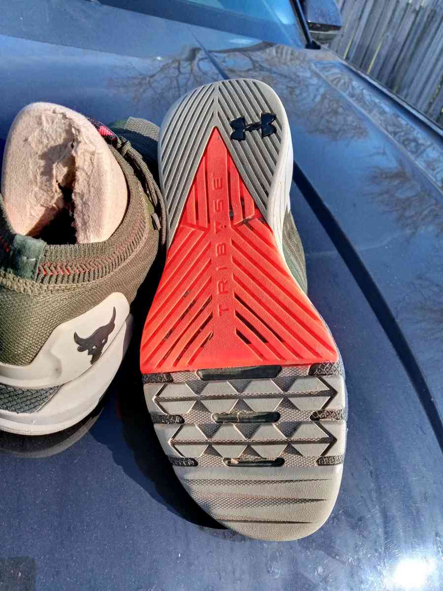 Under Armour Mens Project Rock 2 Shoes - Dallas, Texas - FleaMarketBay