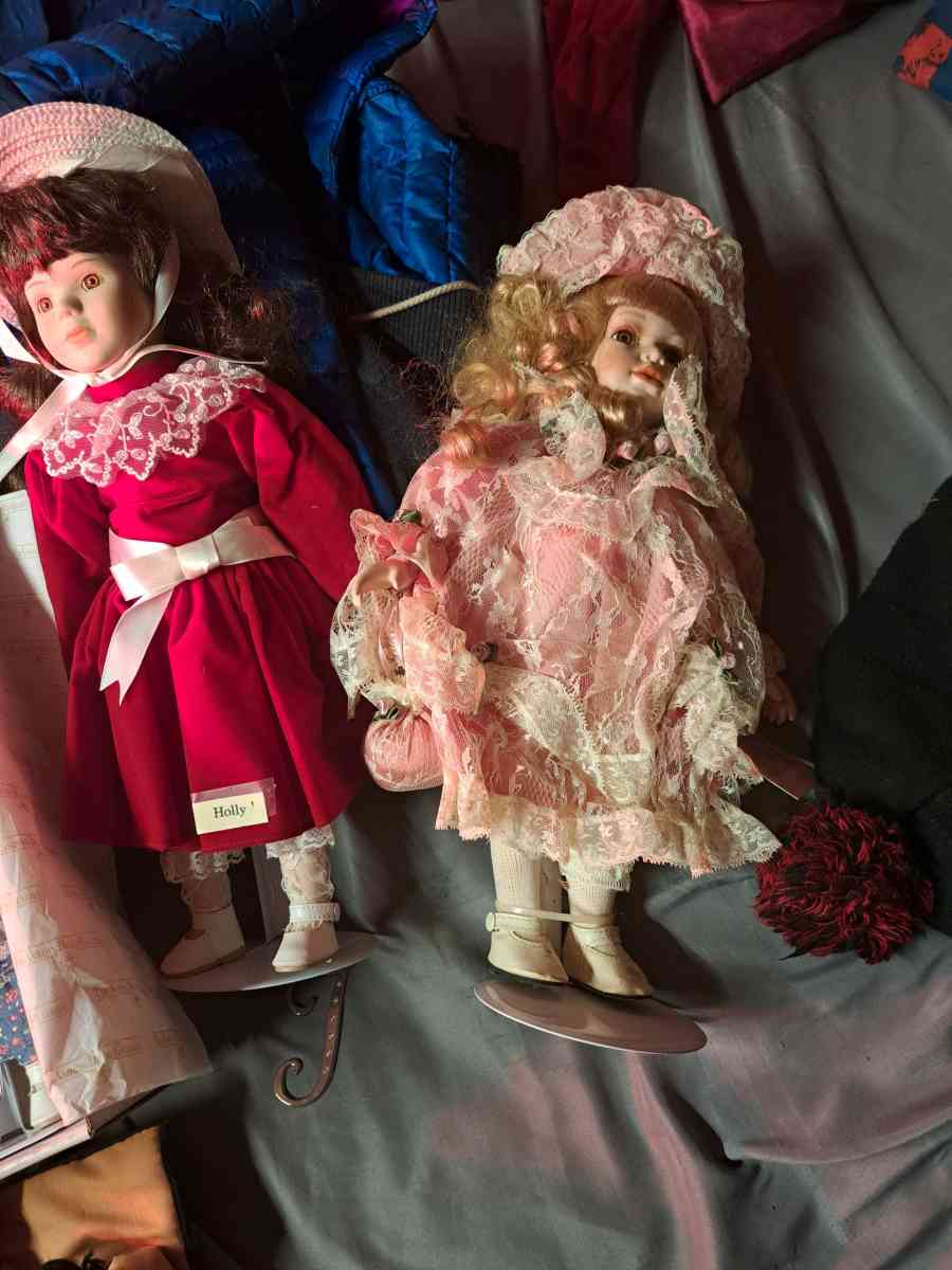 porcelain dolls that are new just some not in boxes - Turnerville, Georgia - FleaMarketBay