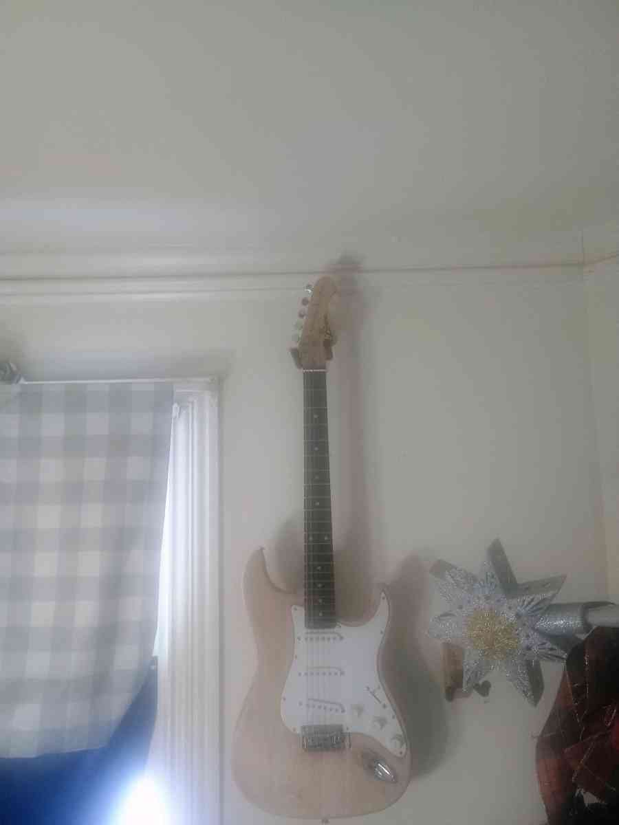 ariana mothered by aria - Seaford, Delaware - FleaMarketBay