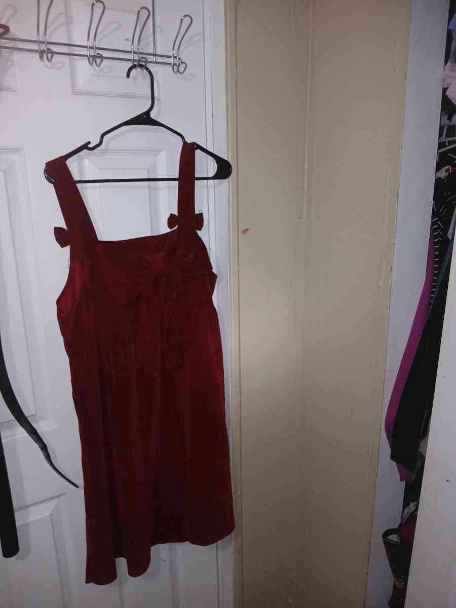 Sleeve less frock with cute bow - Brentwood, New York - FleaMarketBay