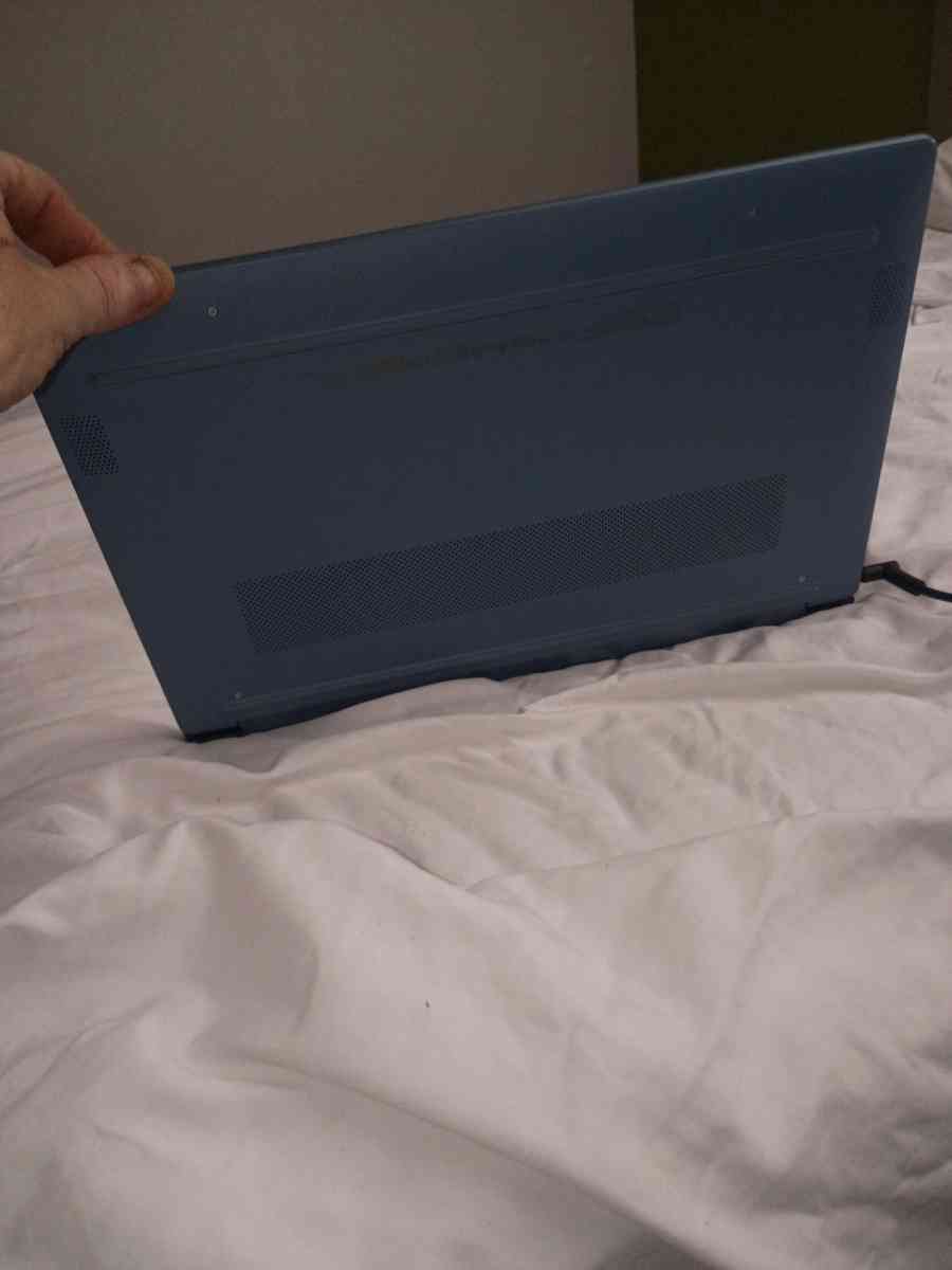 2025 HP laptop - Thomasville, North Carolina - FleaMarketBay