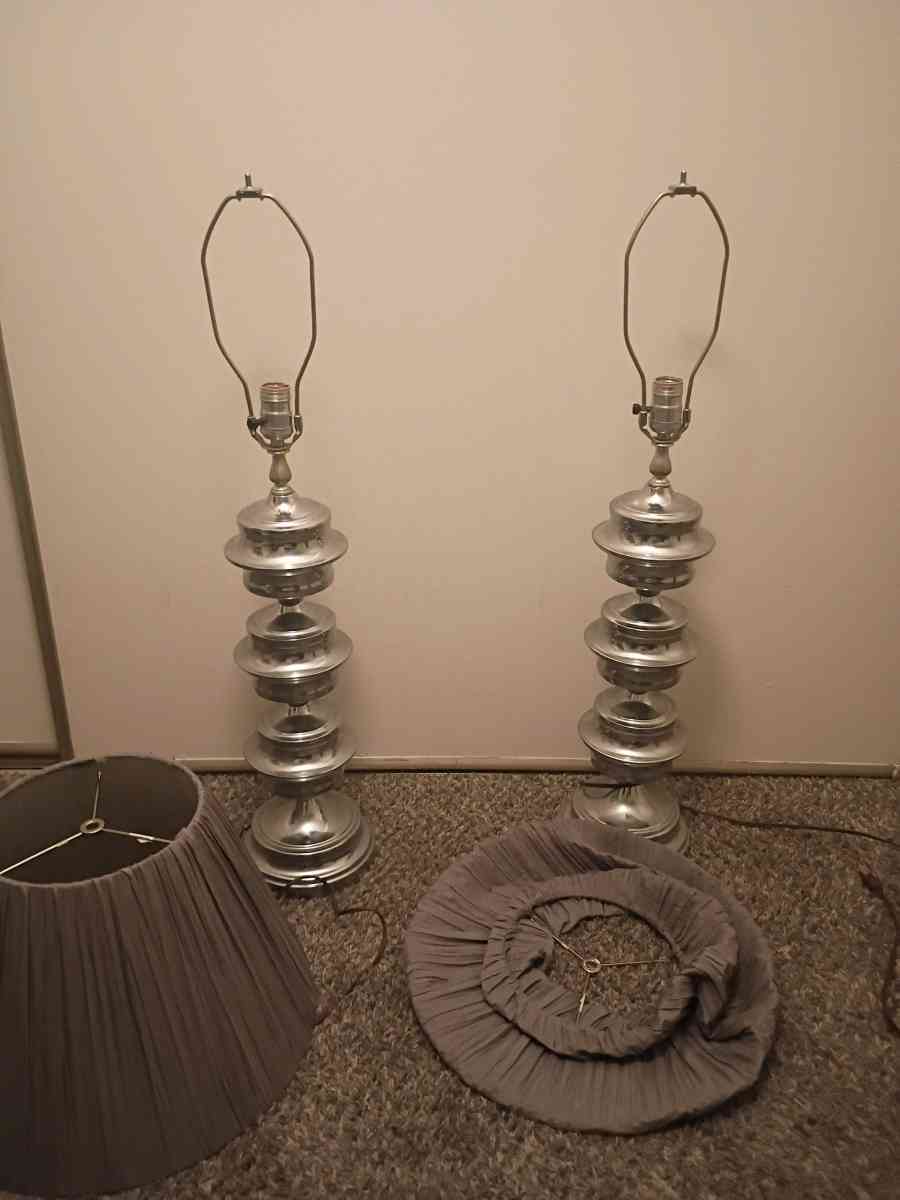 lamps with lamp shades - Rocklin, California - FleaMarketBay