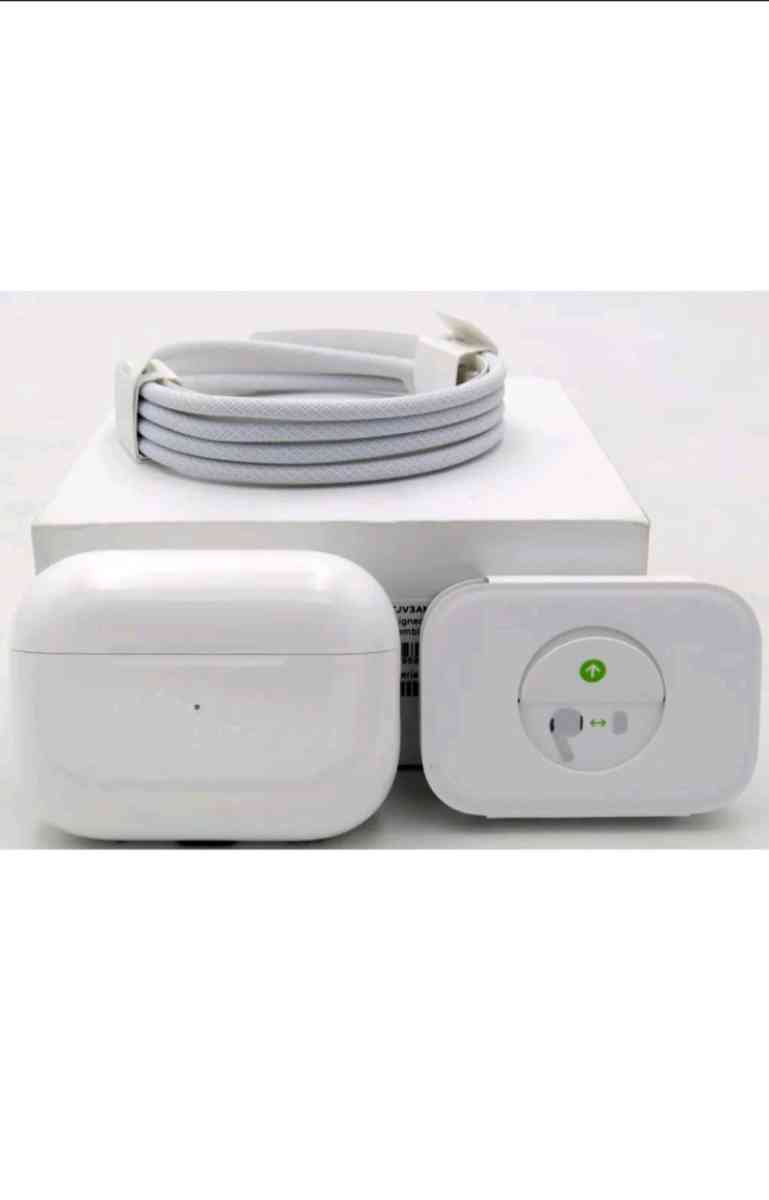 AirPods Pro 2 - Colorado Springs, Colorado - FleaMarketBay