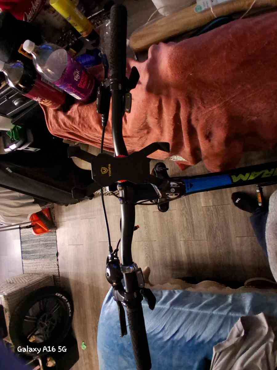 gt karakoram 29inch mountain bike - San Diego, California - FleaMarketBay