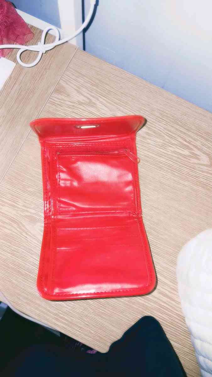 Hello kitty small Purse vintage - Rosenberg, Texas - FleaMarketBay