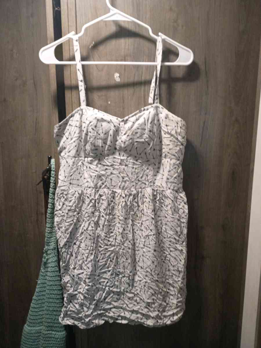 AUW tank top size L - Clatskanie, Oregon