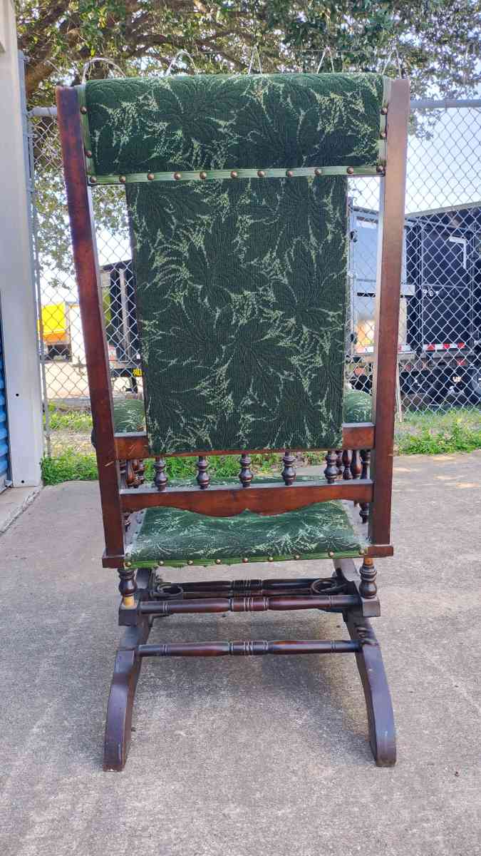 19th century antique rocker - Dallas, Texas - FleaMarketBay