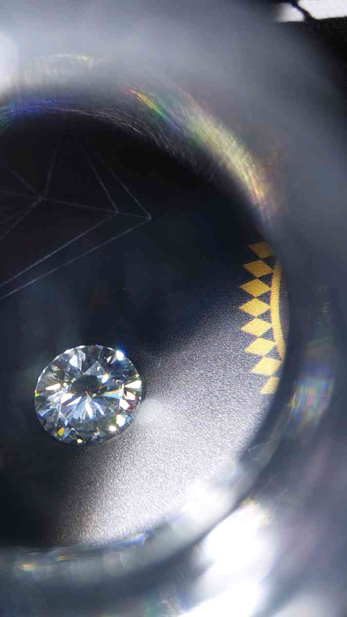 1ct VVS1 D brilliant moissanite certified - Knoxville, Tennessee - FleaMarketBay
