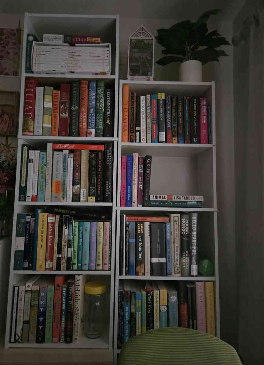 set of 8 Bookshelves - Boston, Massachusetts - FleaMarketBay