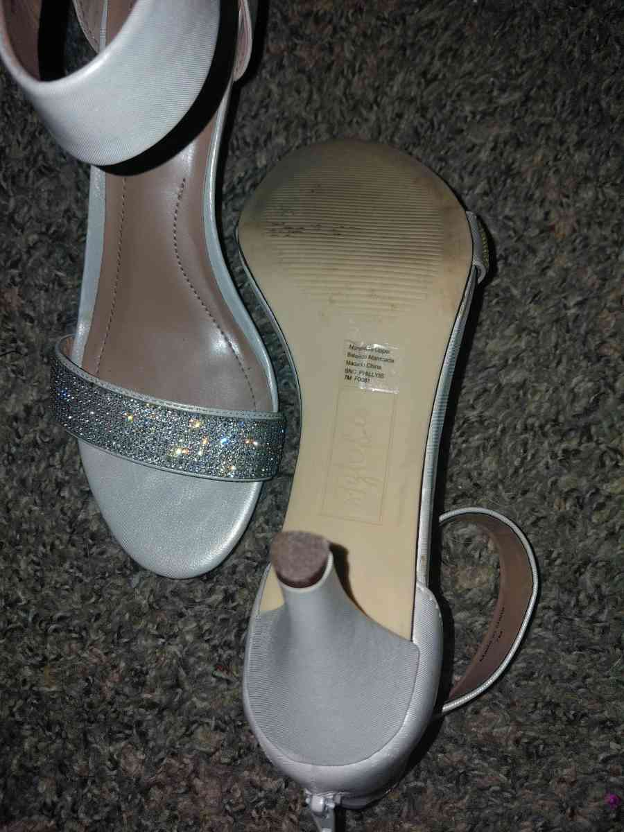 Dress shoes - Westland, Michigan