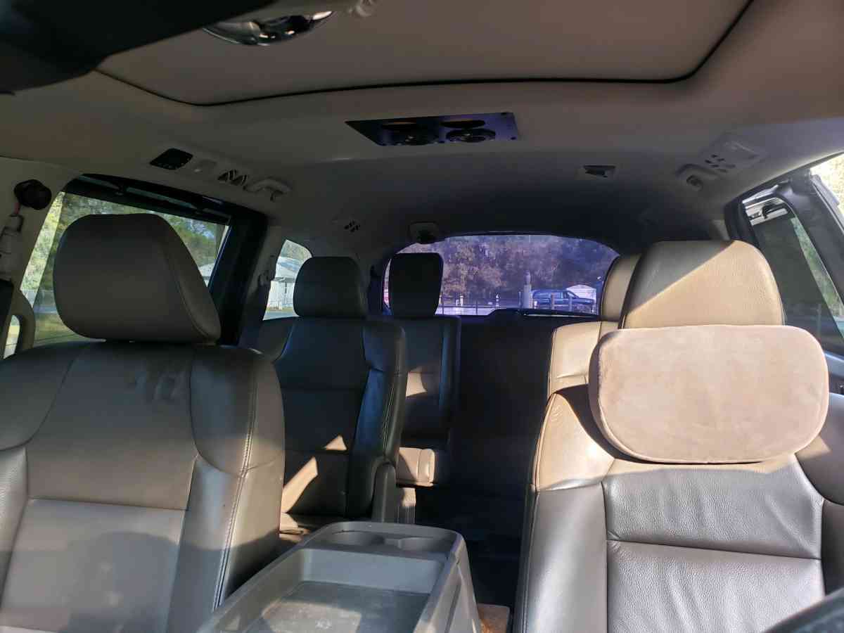2011 HONDA ODYSSEY VAN - Hastings, Florida - FleaMarketBay
