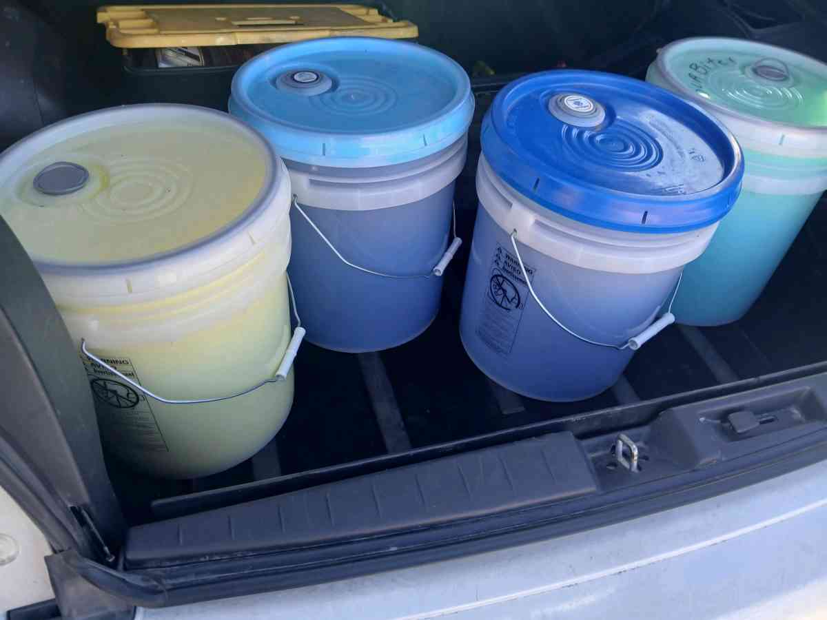 jabon  de 5 galones - Las Vegas, Nevada - FleaMarketBay