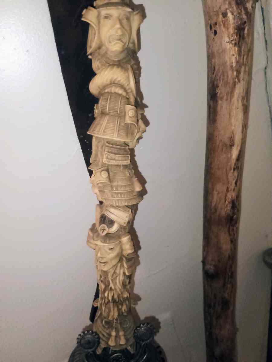 samurai with ivory hand samurai helmet hilt double edge sword - Seaford, Delaware - FleaMarketBay