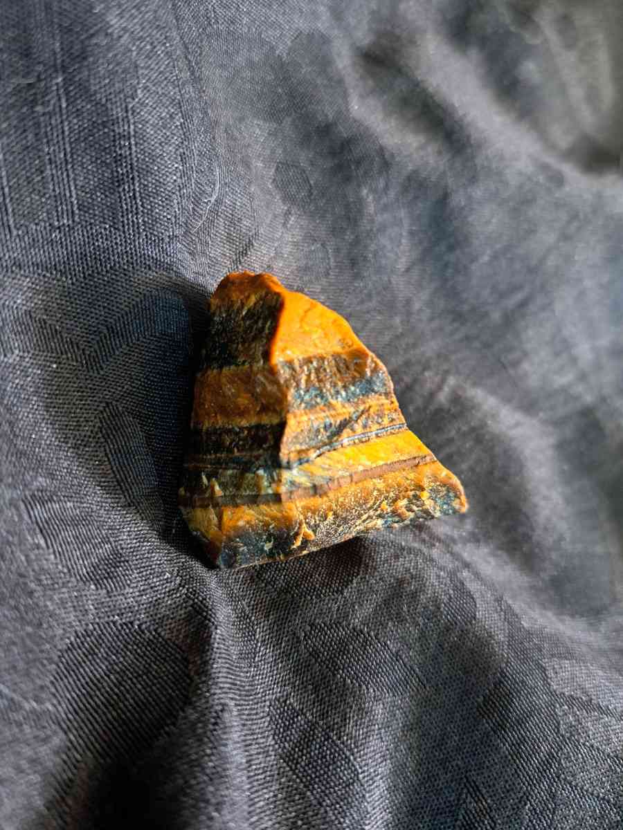 raw and beautiful stones and gemstones - Banner Elk, North Carolina - FleaMarketBay