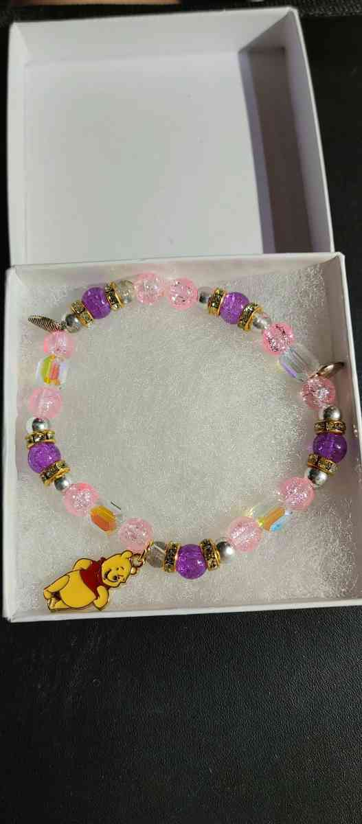 bracelets - Corning, California - FleaMarketBay