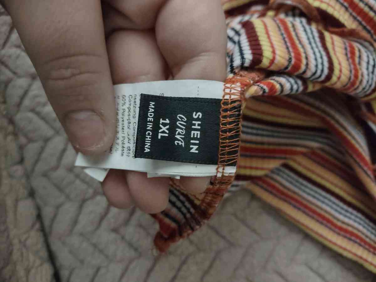 colorful striped cropped tank top - Hamilton, Ohio - FleaMarketBay