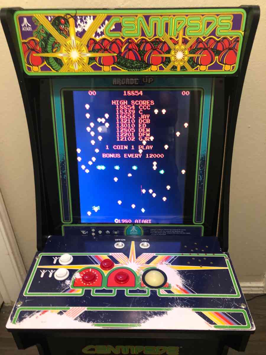 Arcade Centipede Game Console - Waxahachie, Texas - FleaMarketBay