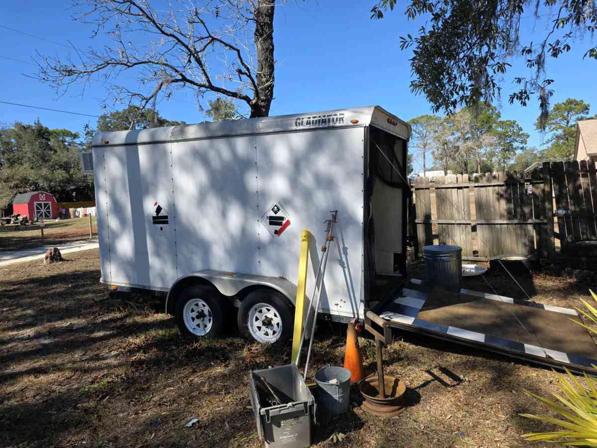2004 Gladiator 14 enclosed trailer custom
