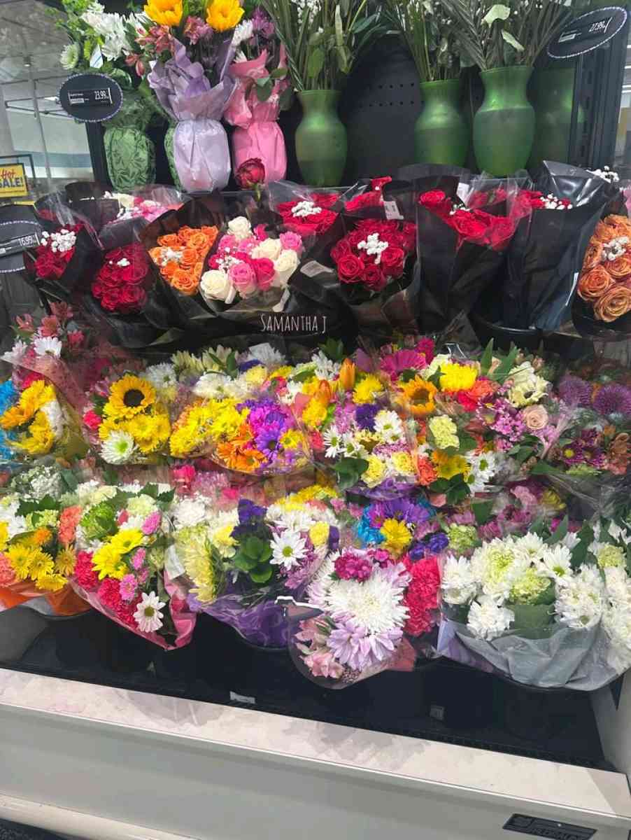 we sell flowers - Alton, New Hampshire - FleaMarketBay