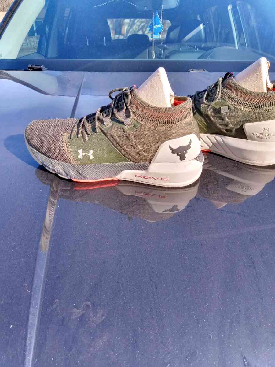 Under Armour Mens Project Rock 2 Shoes - Dallas, Texas - FleaMarketBay