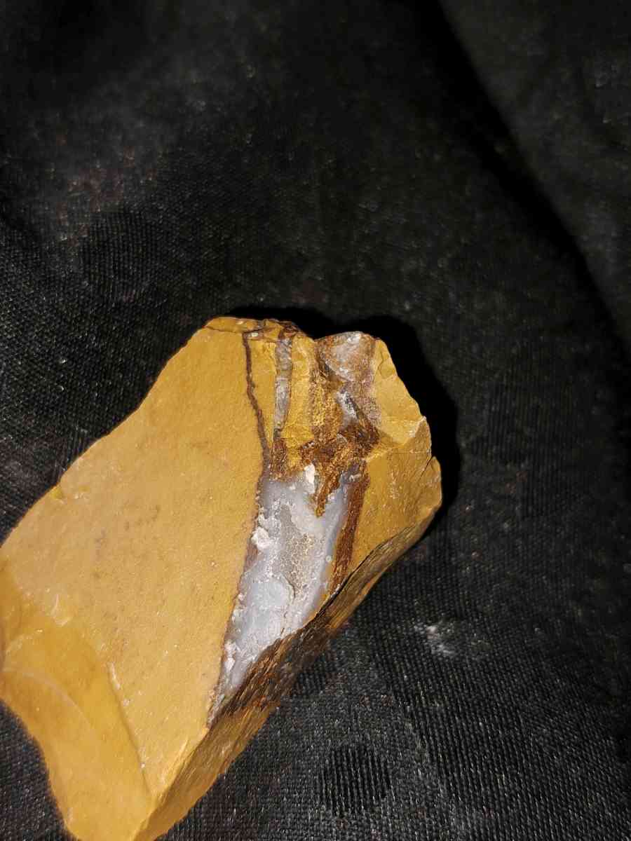 beautiful and unique raw stones and gemstones - Banner Elk, North Carolina - FleaMarketBay