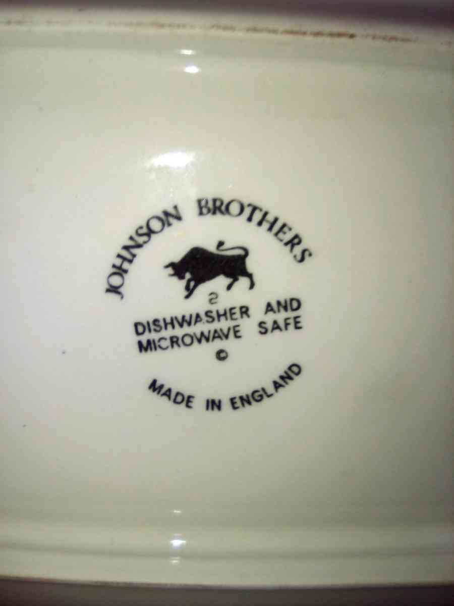 blue willow butter dish - Des Moines, Iowa - FleaMarketBay