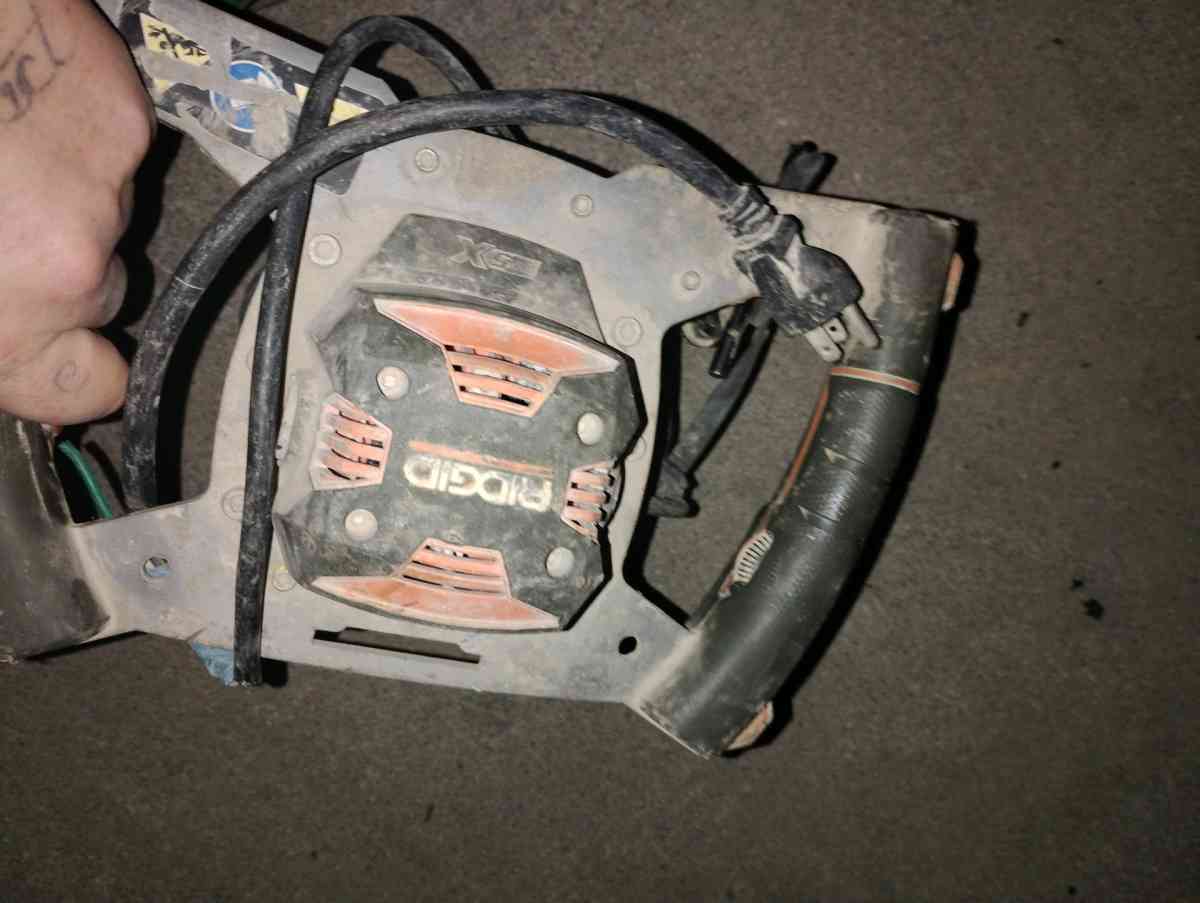 big drll - Kodak, Tennessee - FleaMarketBay