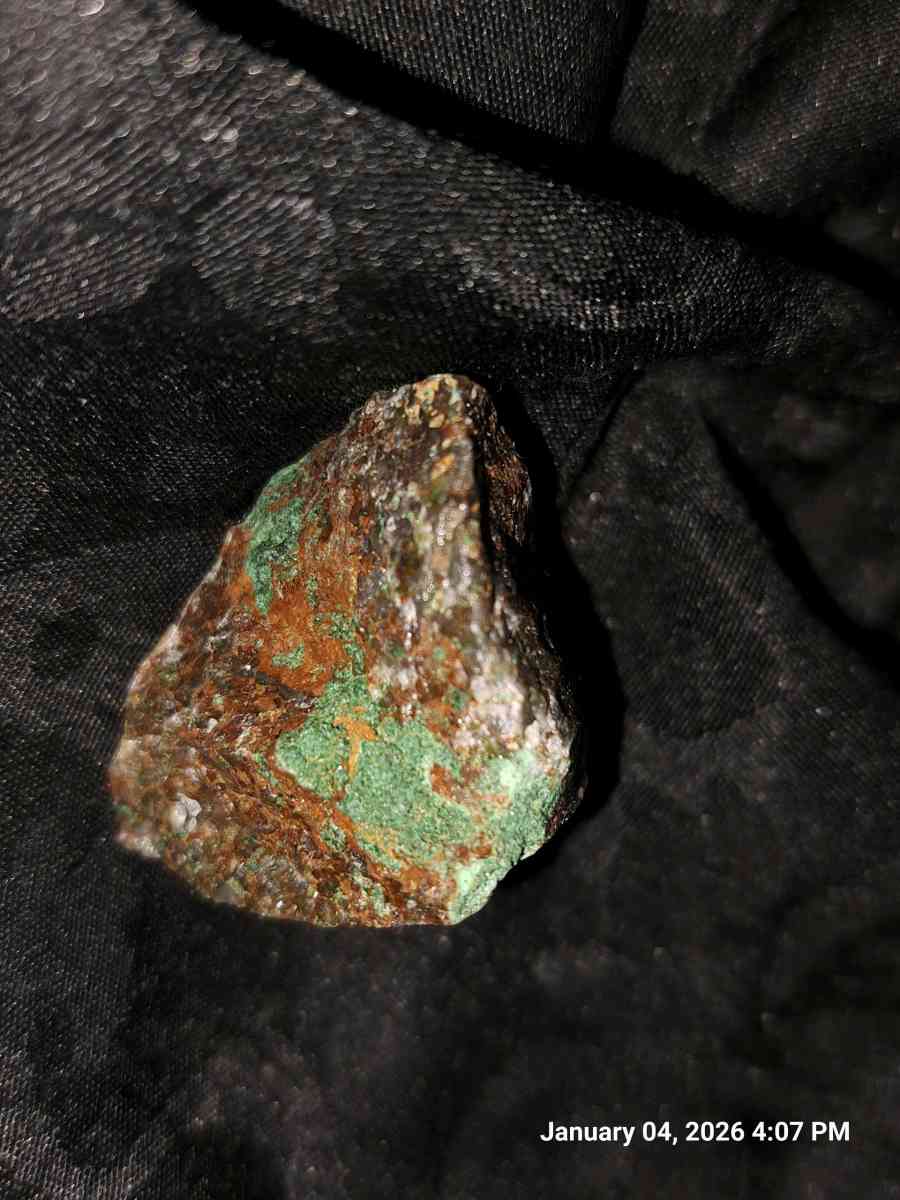 blue mountain stones - Banner Elk, North Carolina - FleaMarketBay