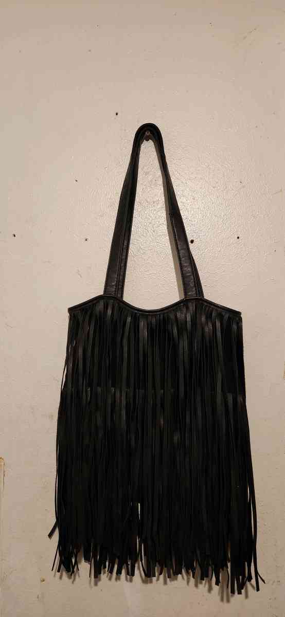 Black Bag - Shreveport, Louisiana - FleaMarketBay