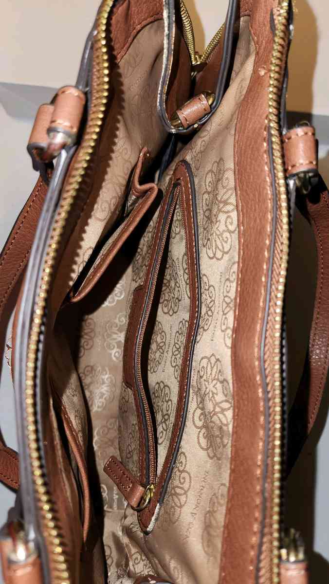 Tan Bag - Shreveport, Louisiana - FleaMarketBay