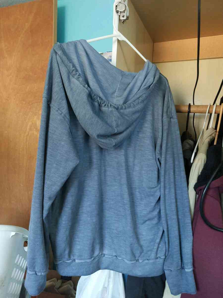 long sleeve light weight shirt