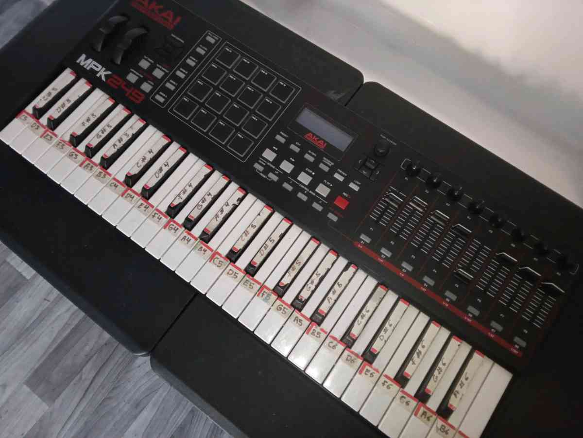 Akai MPK249 49Key Keyboard Controller - Fremont, California - FleaMarketBay