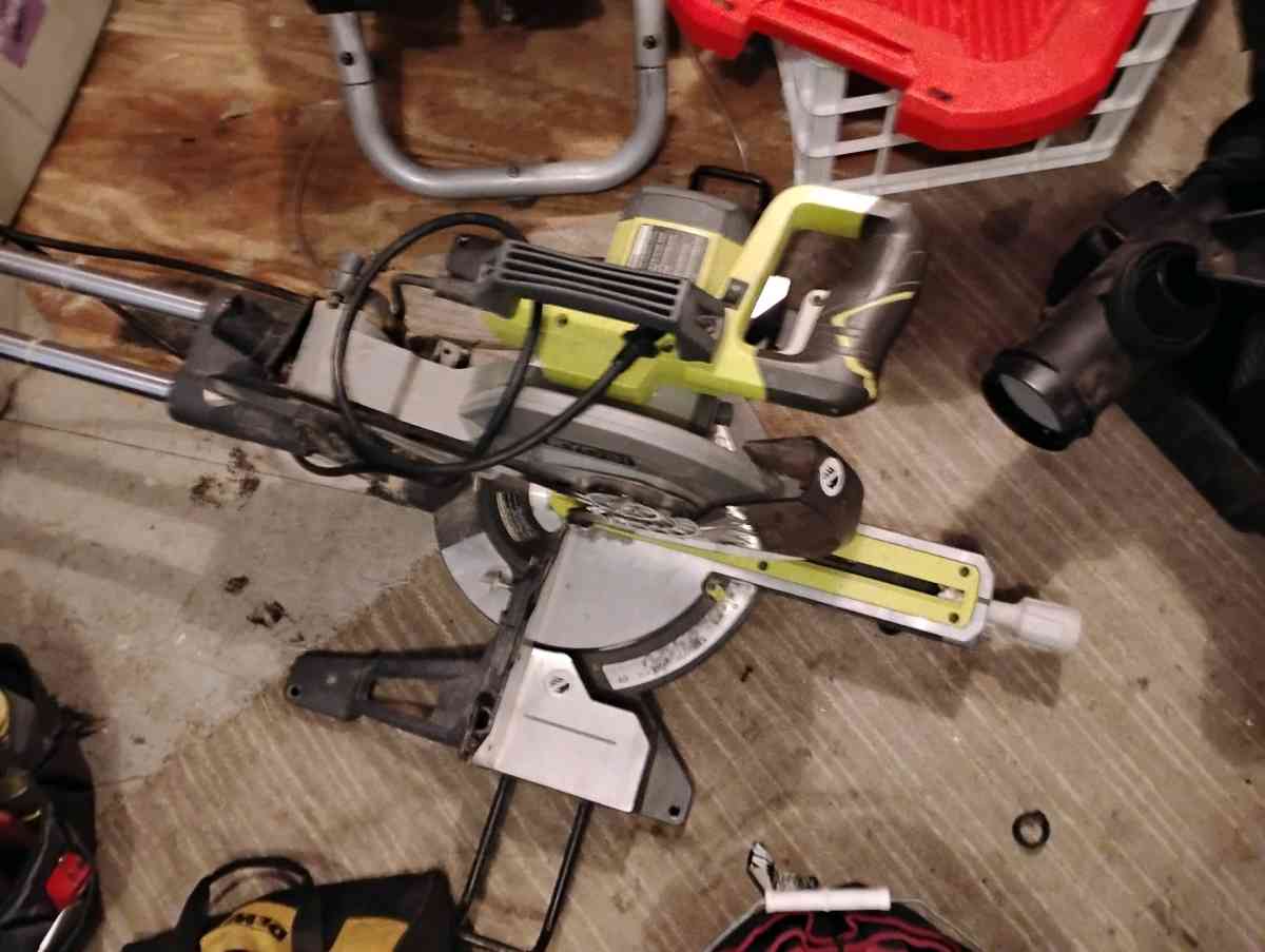 mitar saw - Kodak, Tennessee