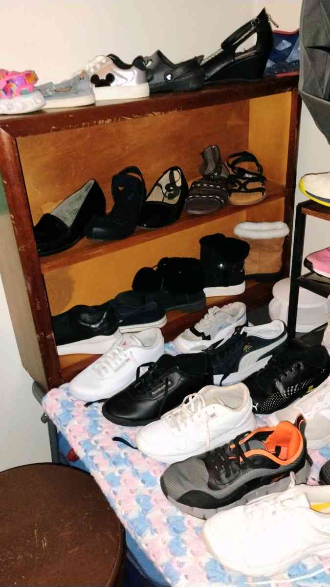 Shoes - Columbia, Pennsylvania - FleaMarketBay