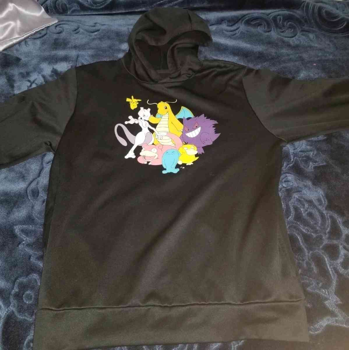 Pokemon Black Hoodie Kids XL Used - Chicago Ridge, Illinois