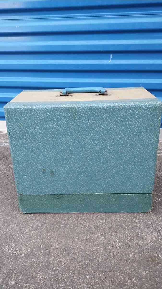 vintage sewing machine - Dallas, Texas - FleaMarketBay