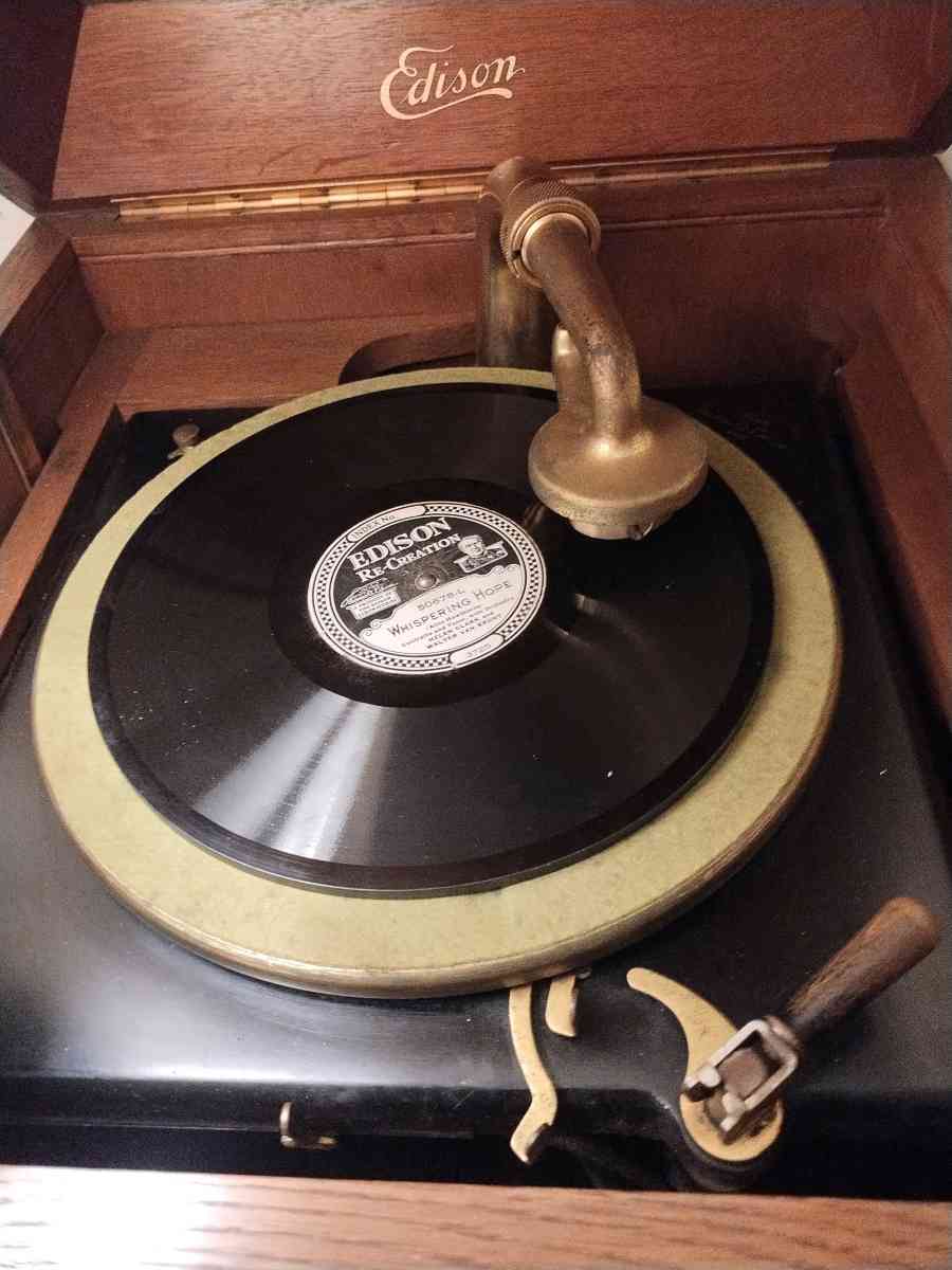 a1916Thomas Edison disc phonograph with 35 records that come - Saint Joseph, Missouri - FleaMarketBay