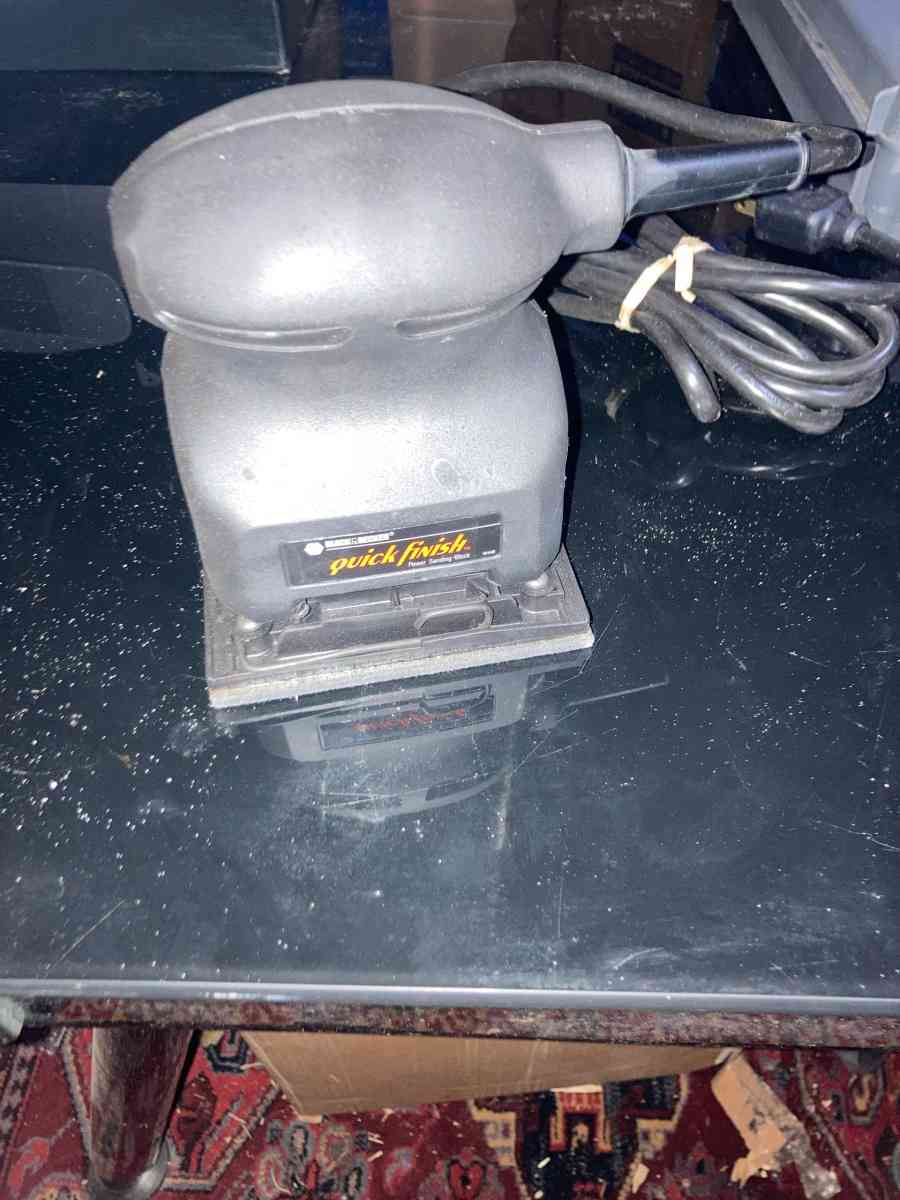 Black  Decker Quick Finish Power Sanding Block - Essington, Pennsylvania - FleaMarketBay