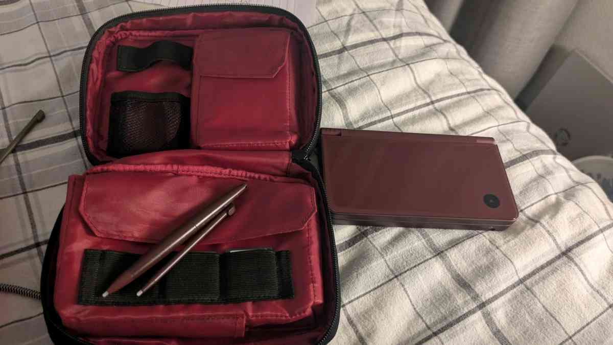 Red Nintendo DSi XL with Case - Danvers, Massachusetts - FleaMarketBay