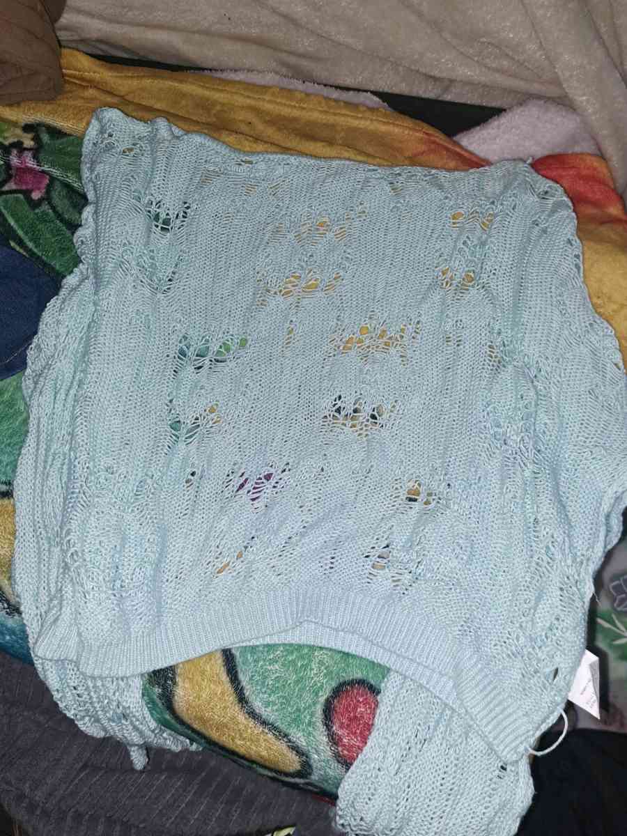 crop seethrough top - Ahoskie, North Carolina - FleaMarketBay