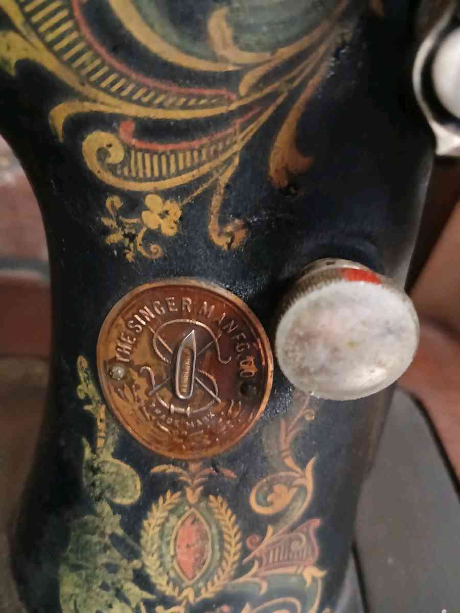 my finallt offer on this 1020s singer sewing machine - Baird, Texas - FleaMarketBay