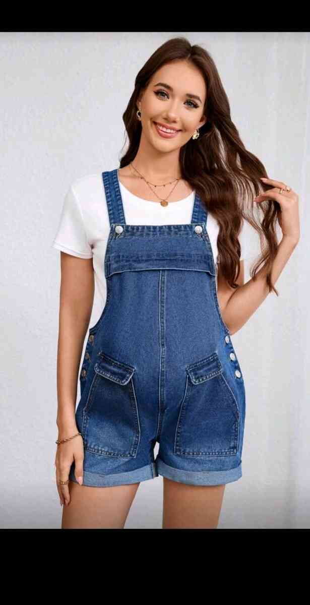 pregnancy  overall  size M - Saint Paul, Minnesota - FleaMarketBay