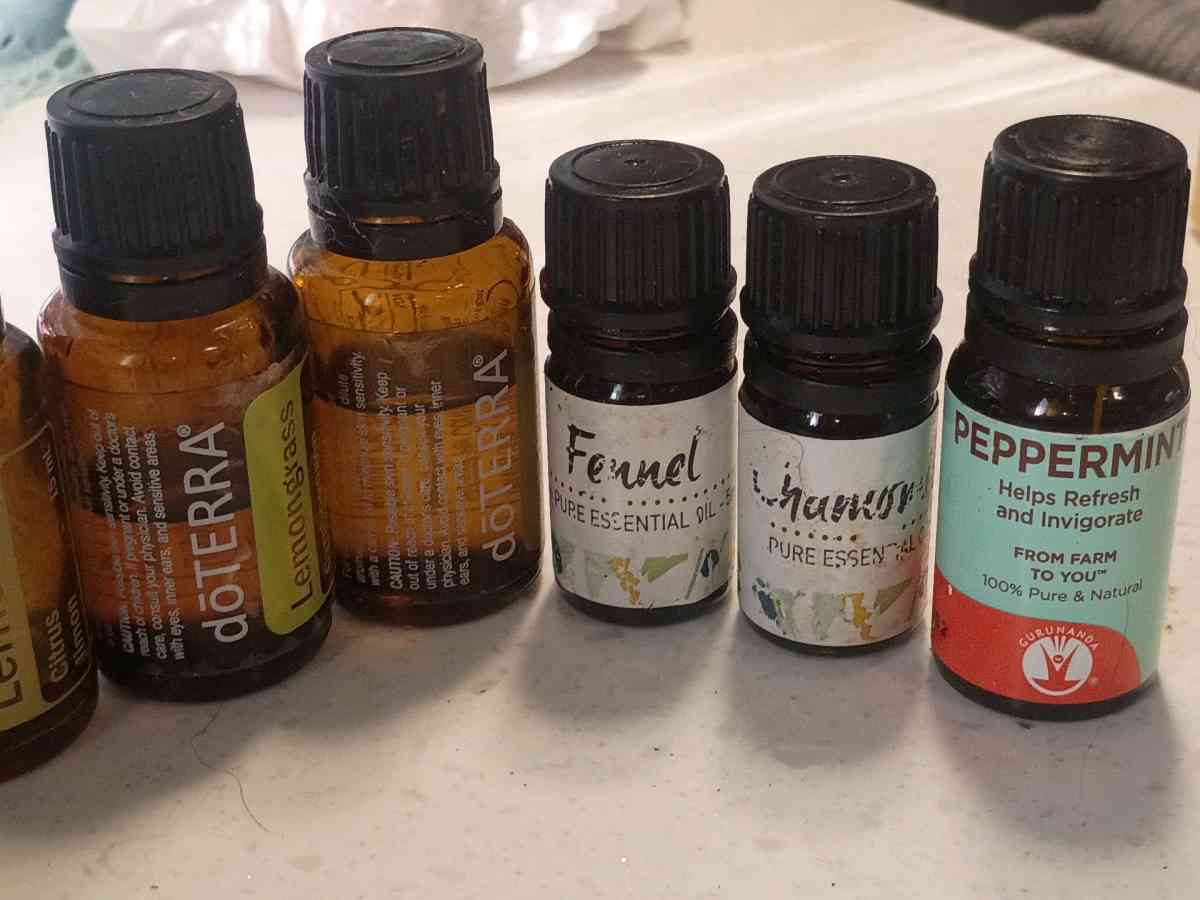 10 Essential healing oils - Clatskanie, Oregon - FleaMarketBay