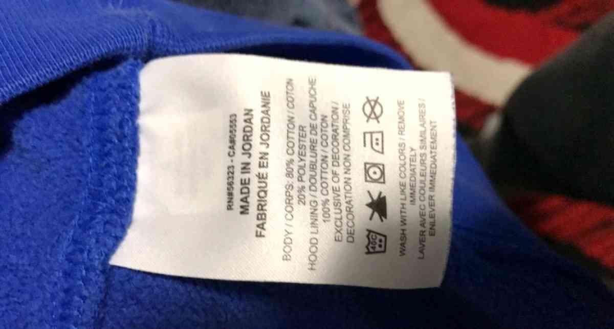 Nike Blue Hoodie SIZE XL Boys - Chicago Ridge, Illinois - FleaMarketBay