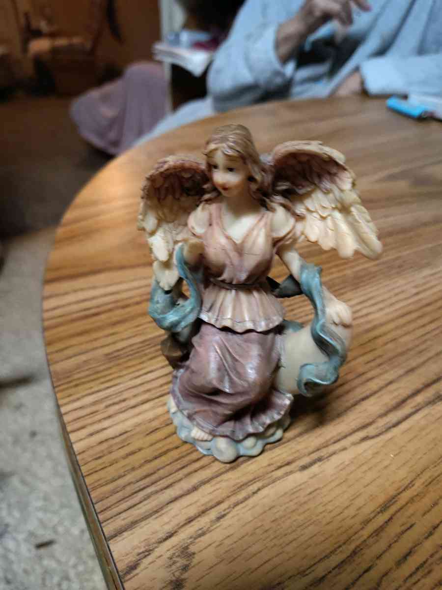 Happy New Year clearance sale 6 figurines for one price - Saint Joseph, Missouri - FleaMarketBay