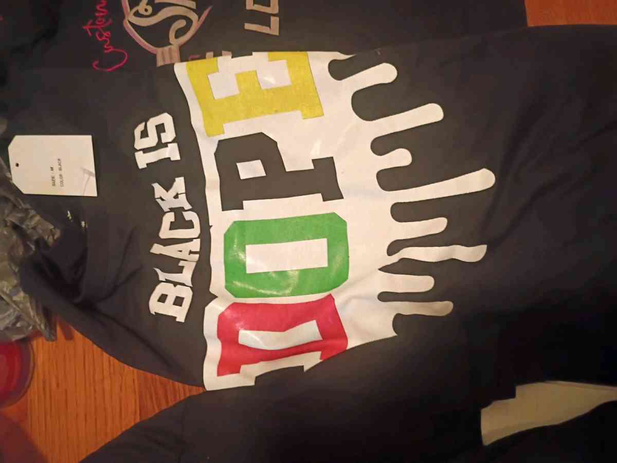 different types of logos on shirts - Beaumont, Texas - FleaMarketBay